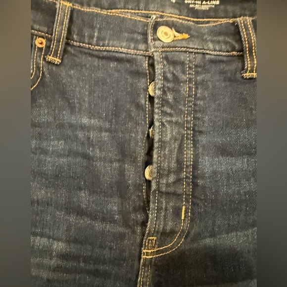 **Women’s Sky-Hi A-Line Shorts – Dark Blue – Size 16** - Picture 3 of 5